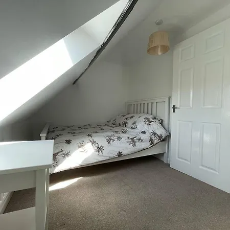 3-Bed House Near Salisbury Cathedral & Attractions Apartment Exterior photo